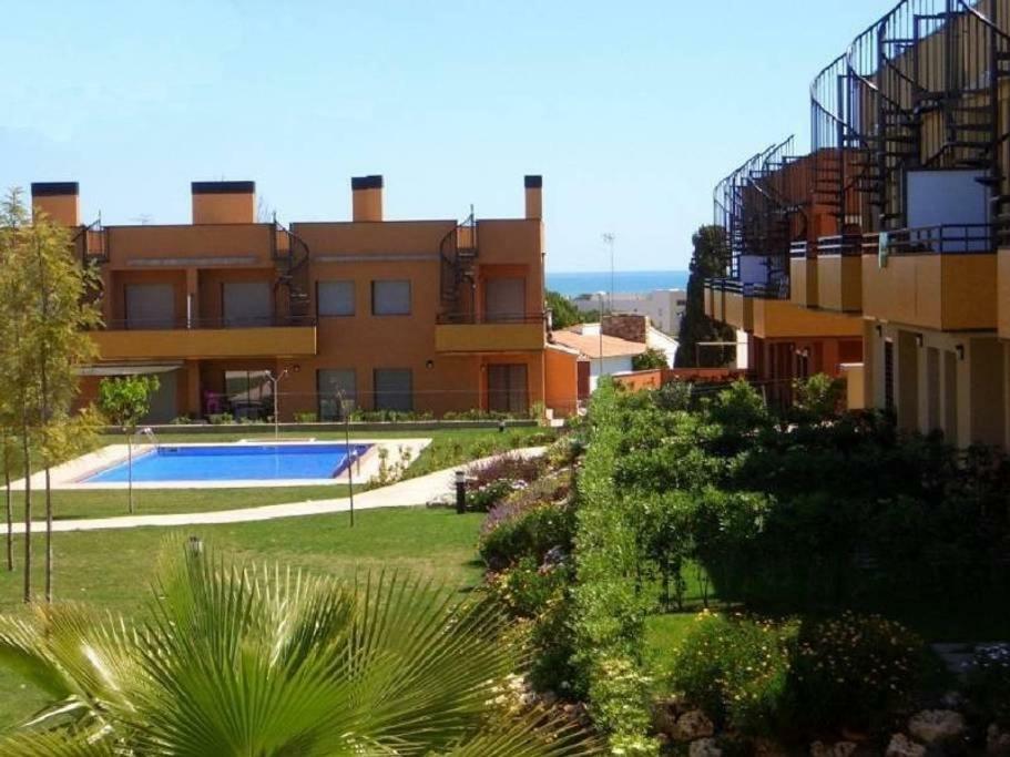 Masia Blanca - Coma-ruga Esterno foto