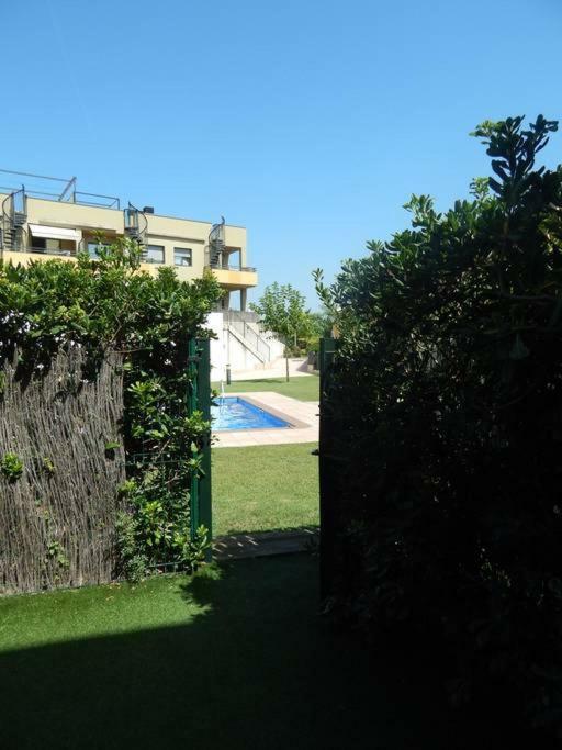 Masia Blanca - Coma-ruga Esterno foto